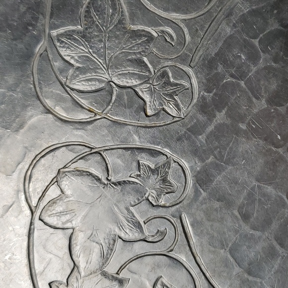 Aluminum Hand Forged Tray Snacks Finger Food Dining Kitchen Party Cheese Cracker - Picture 9 of 17